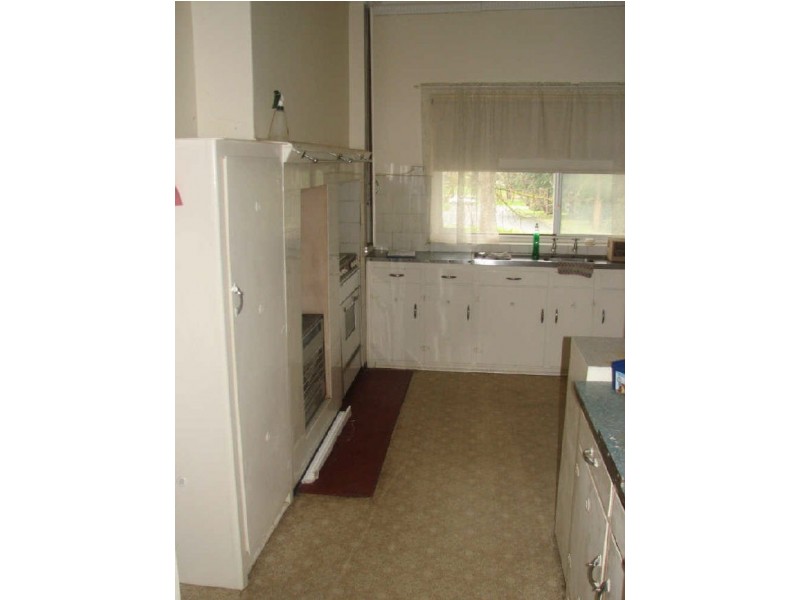 11 Stephenson Street, Mount Barker SA 5251