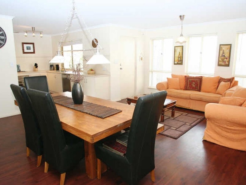 25 Scarborough Way, Mount Barker SA 5251