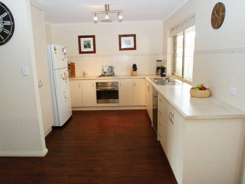 25 Scarborough Way, Mount Barker SA 5251