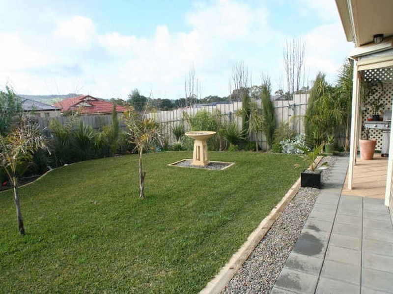 25 Scarborough Way, Mount Barker SA 5251