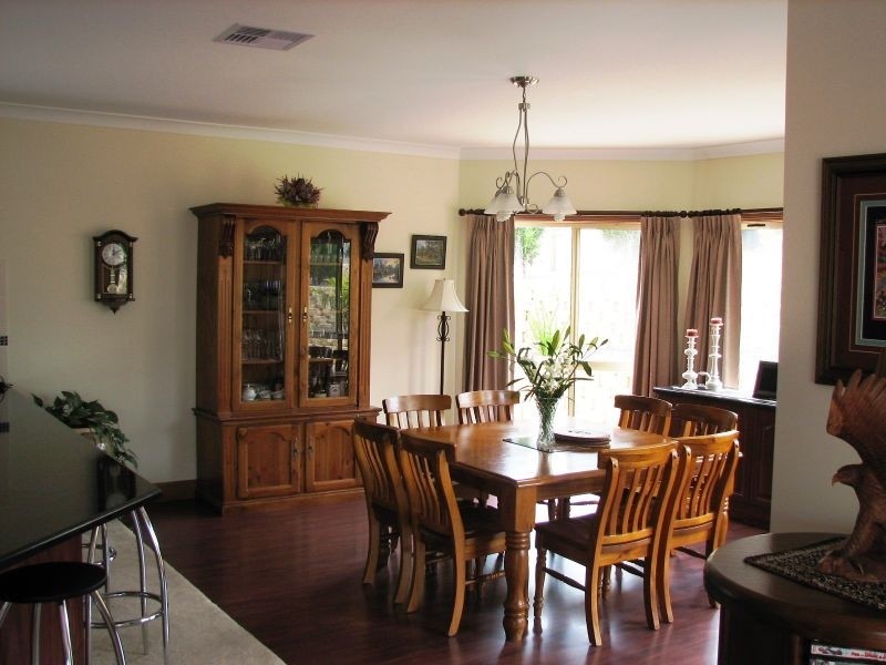 9 Fairfield Road, Mount Barker SA 5251