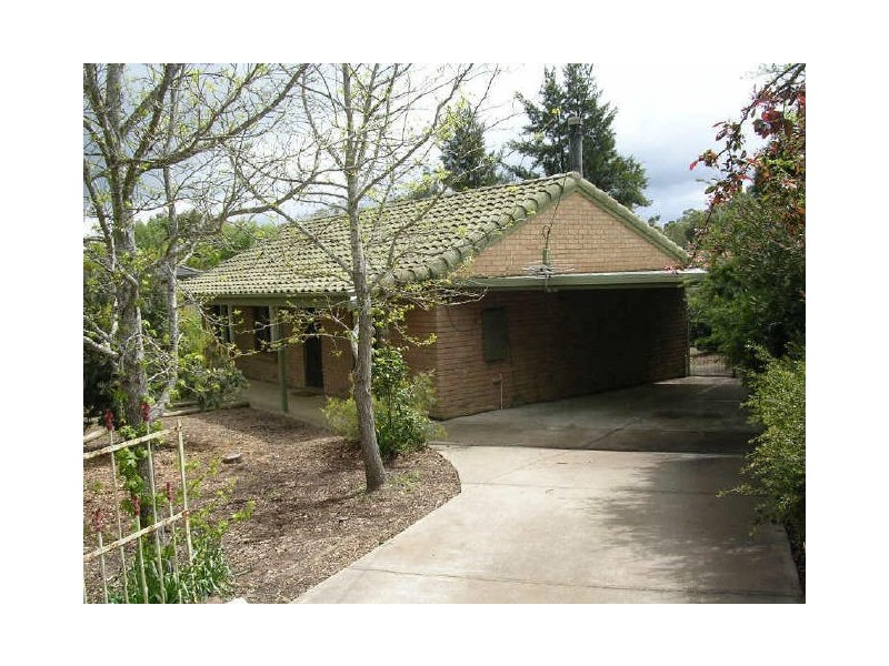 34 Victoria Road, Mount Barker SA 5251