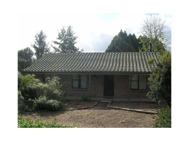 34 Victoria Road, Mount Barker SA 5251