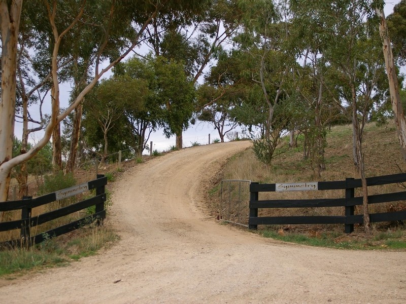 1/ Summit Road Symmetry, Nairne SA 5252
