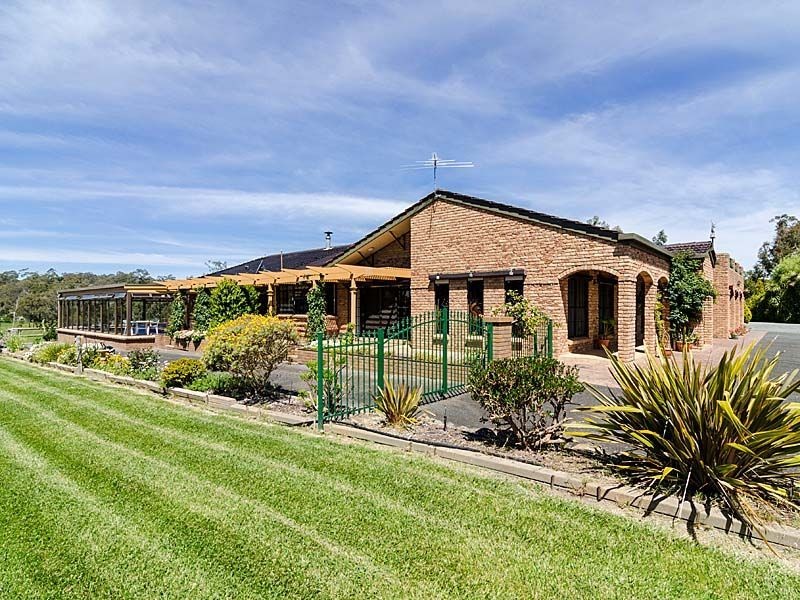 11 Oinns Road, Echunga SA 5153