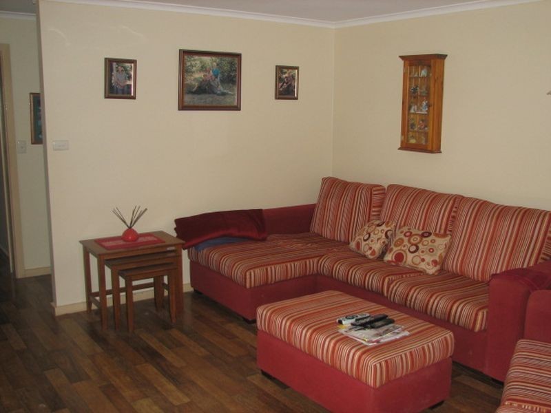 7 Downing Street, Mount Barker SA 5251