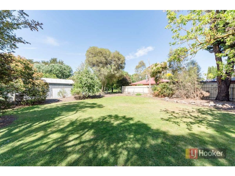 11 Mill Street, Mount Barker SA 5251