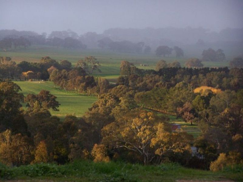 8 Dalmeny Drive, Mount Barker SA 5251