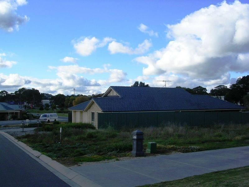 26 Downing Street, Mount Barker SA 5251