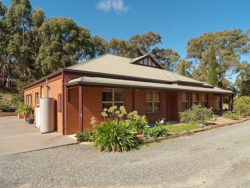 11 Nitschke Road, Littlehampton SA 5250