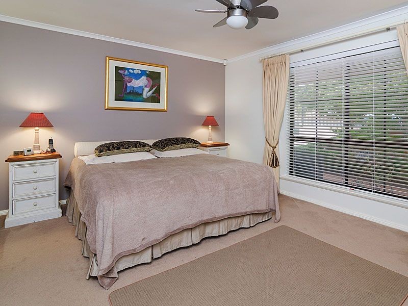 10 Uplands Street, Mount Barker SA 5251