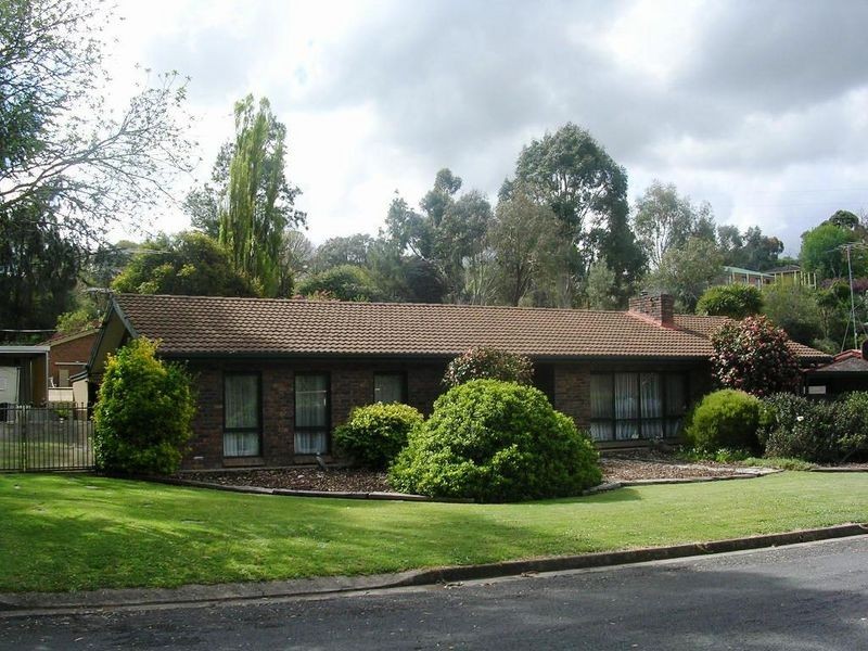 1 Allen Avenue, Mount Barker SA 5251