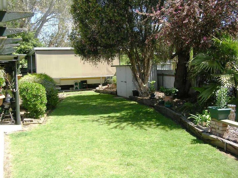 1 Allen Avenue, Mount Barker SA 5251