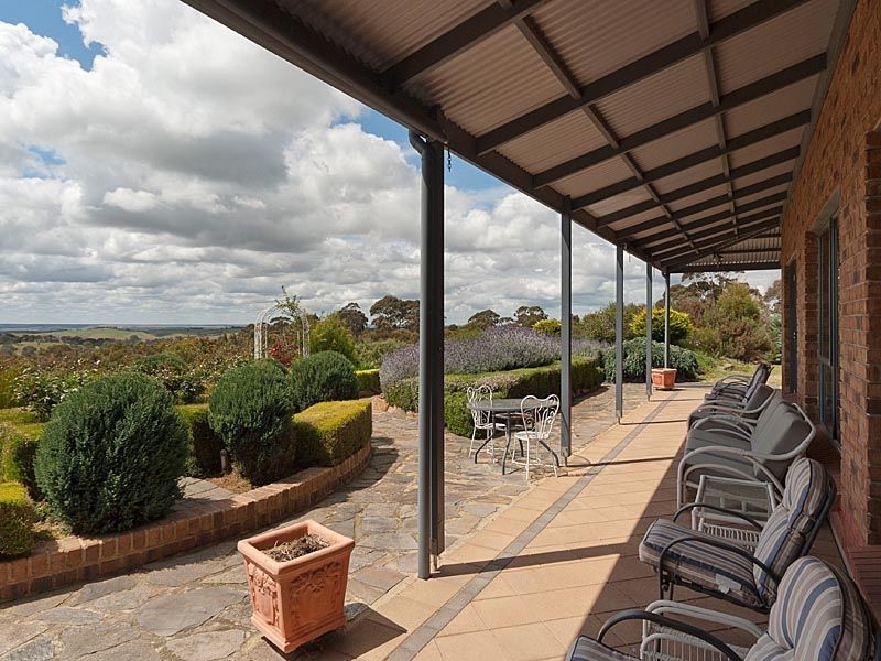 25 Tavener Road, Wistow SA 5251