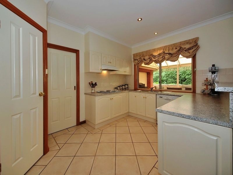 10 Smeaton Crescent, Littlehampton SA 5250