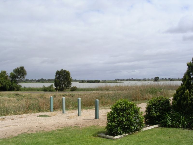 8 Seymour Drive, Wellington East SA 5259