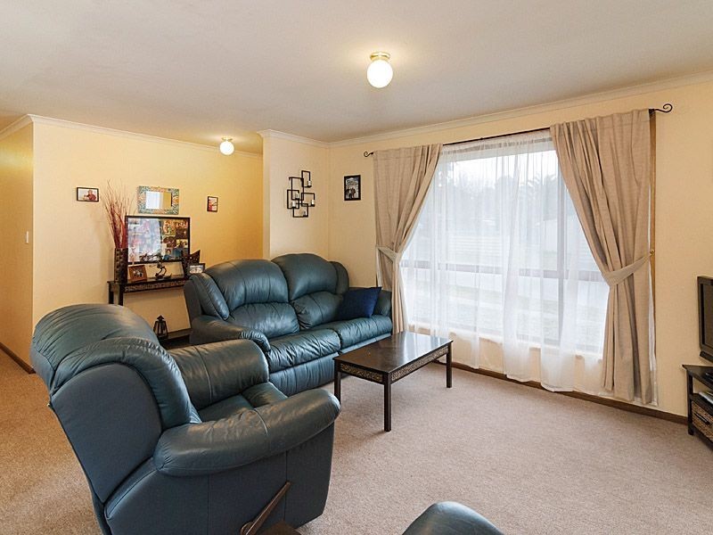 2 Gallasch Drive, Mount Barker SA 5251