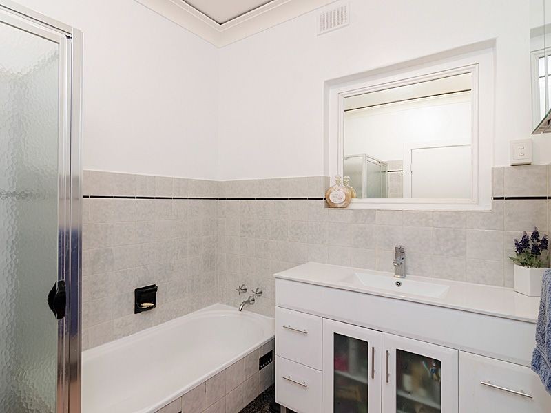 36 Hampden Road, Mount Barker SA 5251