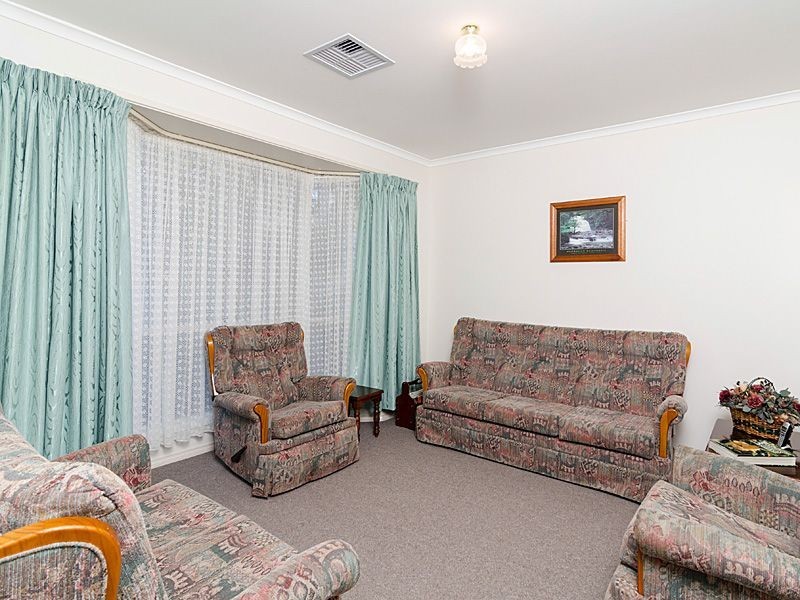 4 Hay Court, Mount Barker SA 5251