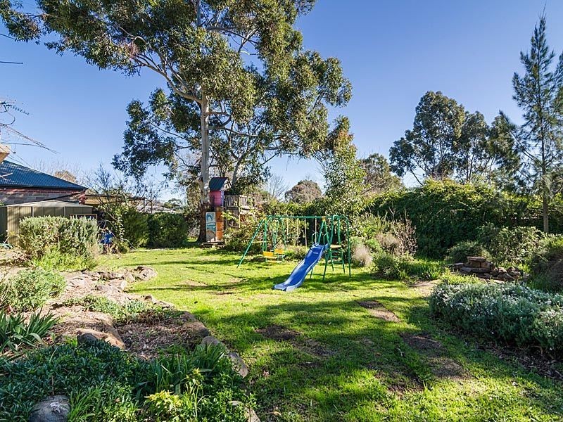 8 Acacia Street, Mount Barker SA 5251