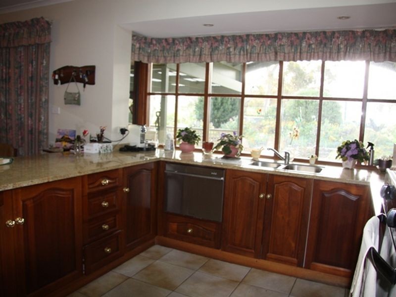 103 Carnells Boundary Road, Birdwood SA 5234