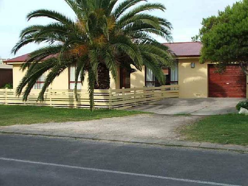 35 Harold Street, Robe SA 5276