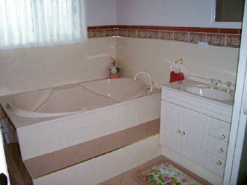 48 Montebello Drive, Mount Gambier SA 5290