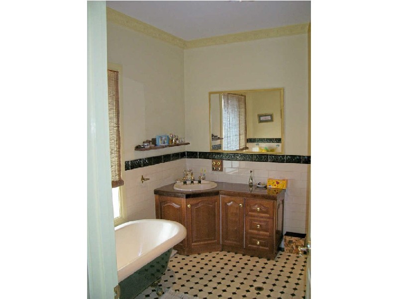 18 Stiles Street, Mount Gambier SA 5290