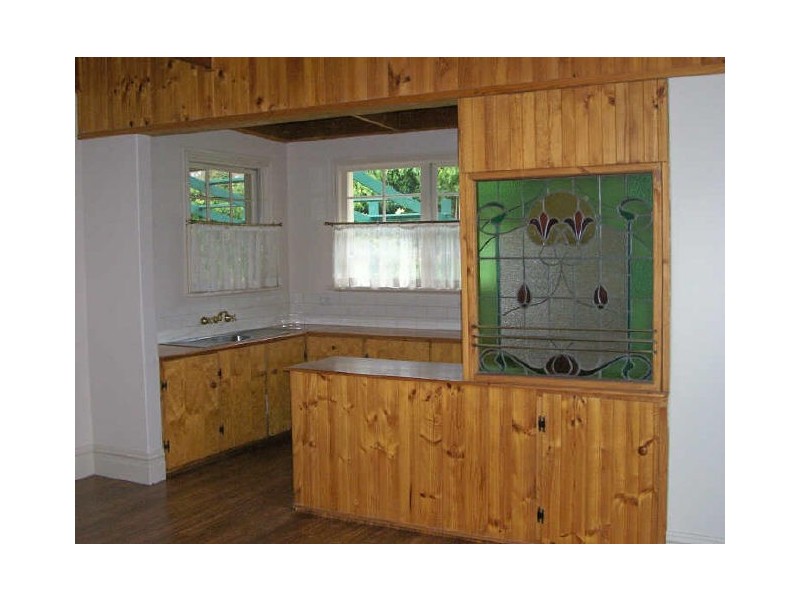 6 Lake Terrace East, Mount Gambier SA 5290