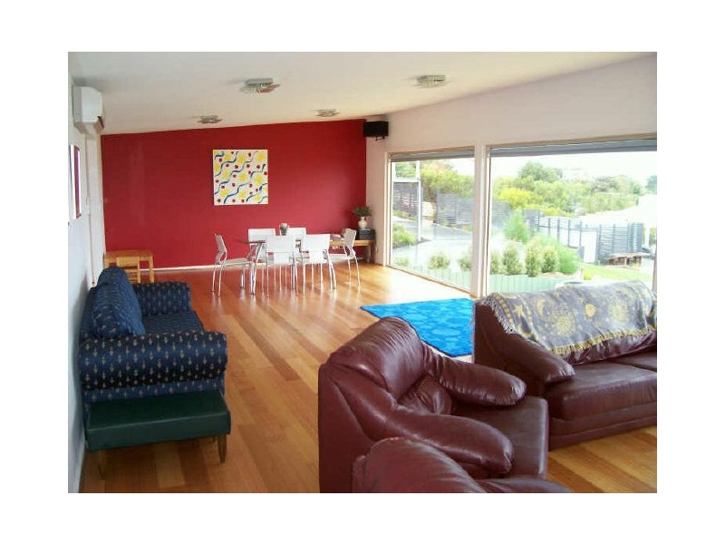 11 Meredith Street, Nelson VIC 3292