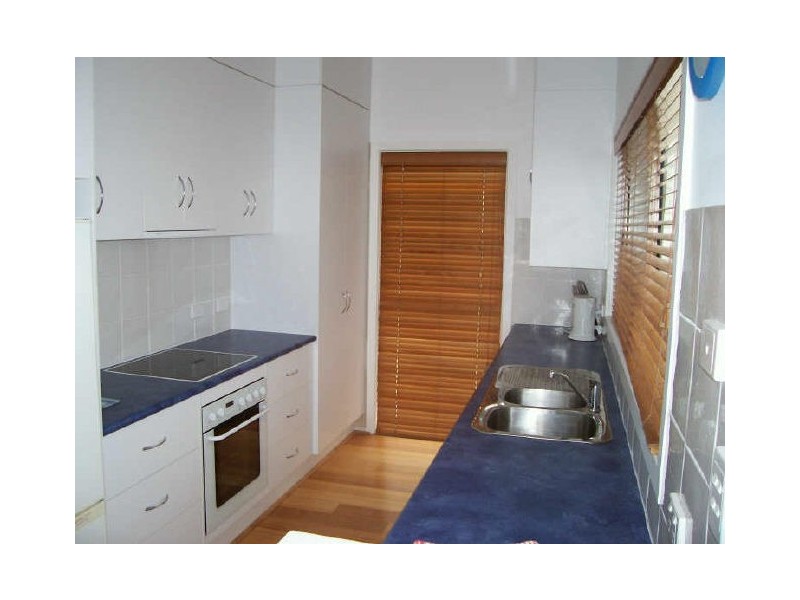 11 Meredith Street, Nelson VIC 3292