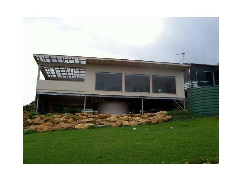 11 Meredith Street, Nelson VIC 3292