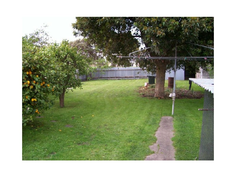 9 Leumeah Street, Mount Gambier SA 5290