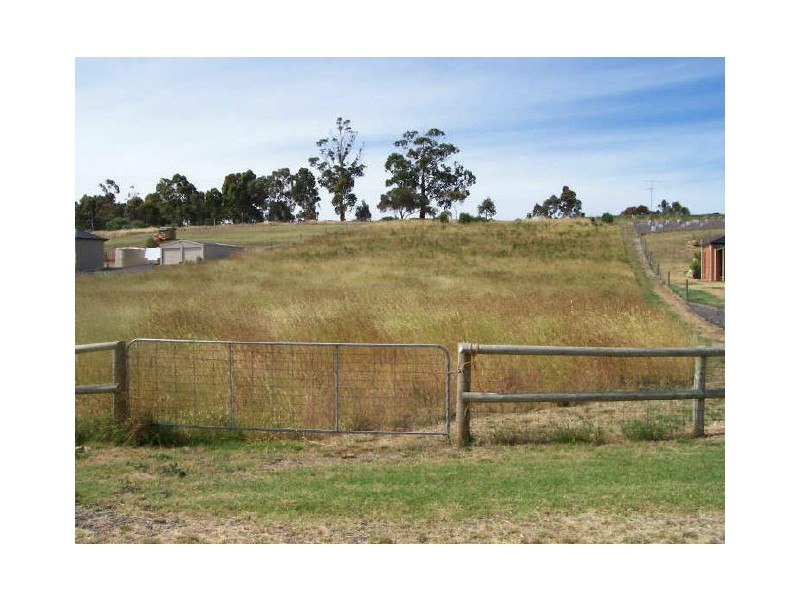 19 Eldridge Drive, Worrolong SA 5291