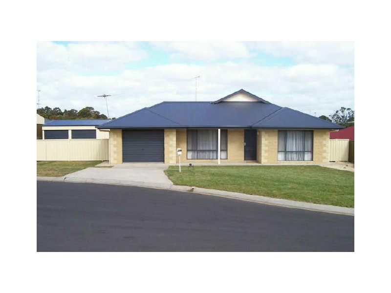 14 Lakewood Avenue, Mount Gambier SA 5290