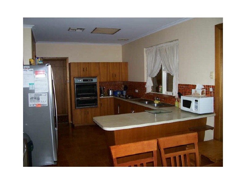 18 Hakea Street, Mount Gambier SA 5290