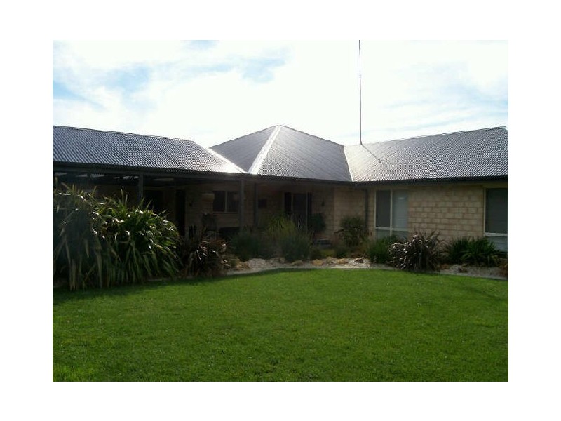 14 Woodhaven Place, Mount Gambier SA 5290