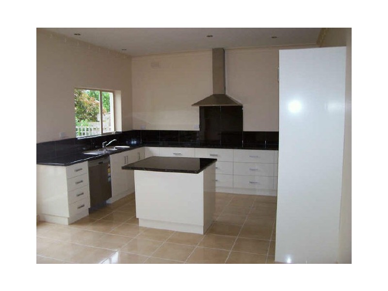 57 Crouch Street South, Mount Gambier SA 5290