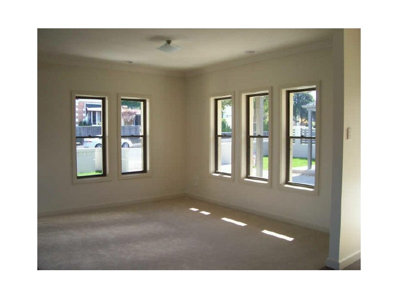 2/48 Wehl street North, Mount Gambier SA 5290