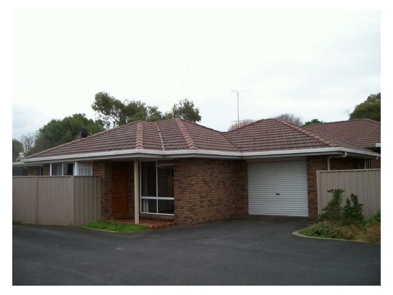 1-6/77 Penola Road, Mount Gambier SA 5290