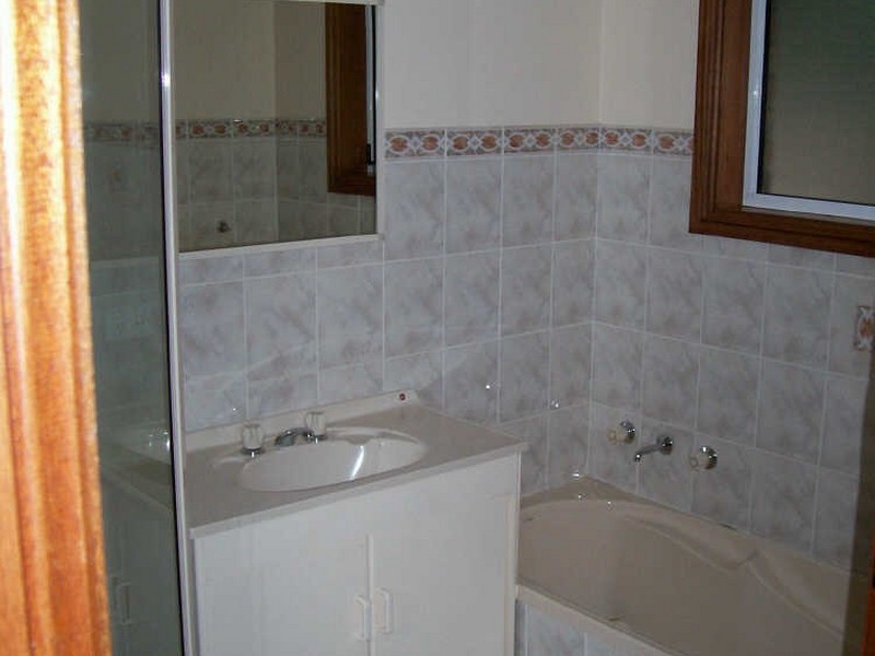 1-6/77 Penola Road, Mount Gambier SA 5290