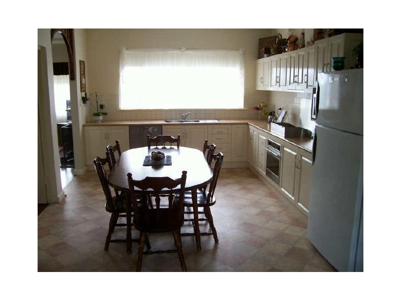 24 Boandik Terrace, Mount Gambier SA 5290