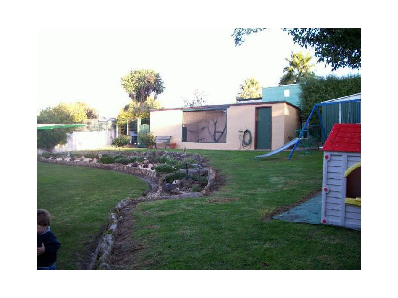 24 Boandik Terrace, Mount Gambier SA 5290