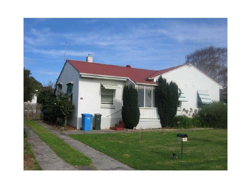 8 Dandaloo Place, Mount Gambier SA 5290