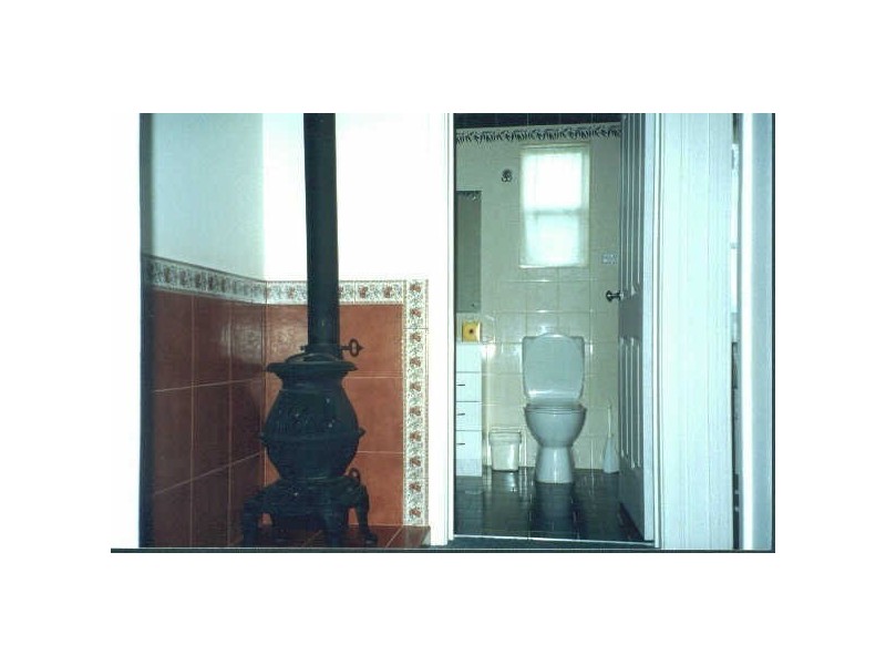 77 Crouch Street South, Mount Gambier SA 5290