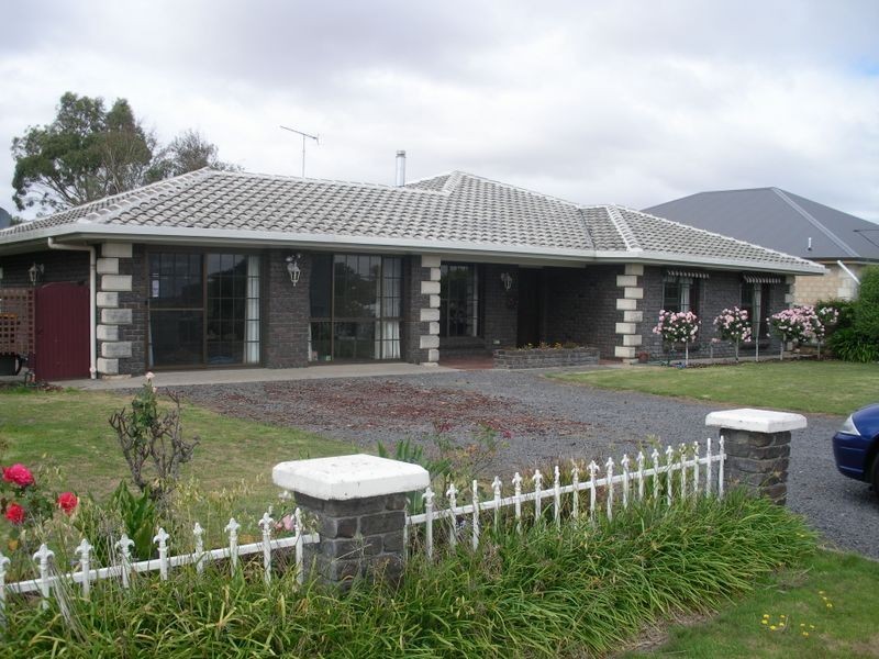 25 Hay Terrace, Kongorong SA 5291