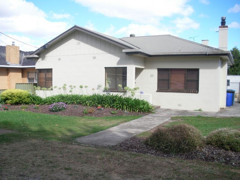 29 Umpherston Street, Mount Gambier SA 5290
