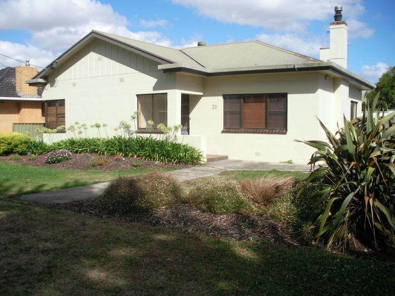 29 Umpherston Street, Mount Gambier SA 5290