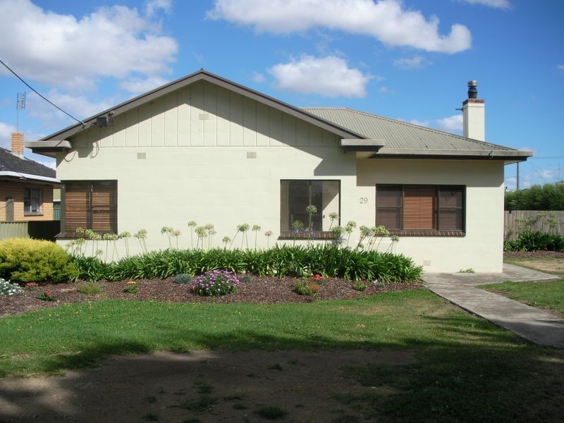 29 Umpherston Street, Mount Gambier SA 5290