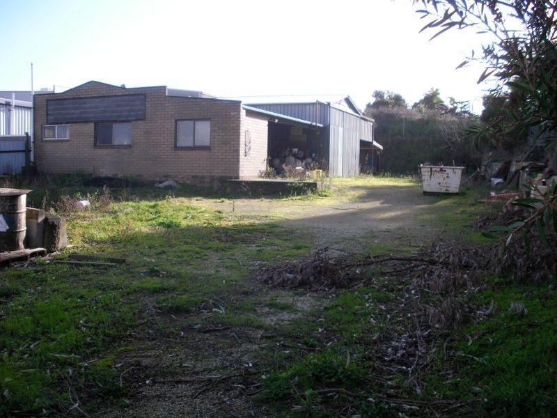 7 Wireless Road West, Mount Gambier SA 5290
